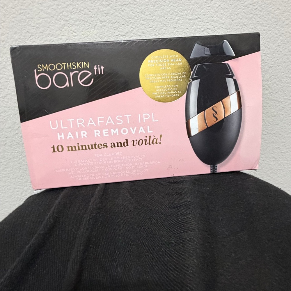 🔥🔥SALE🔥🔥Bare Fit IPL Hair Removal Device - Black and Gold